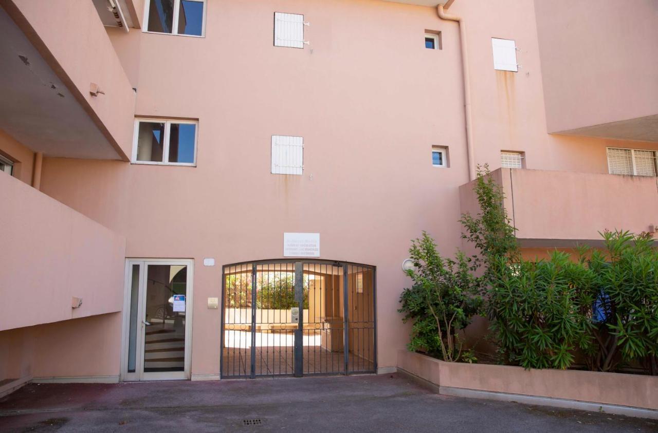 Le Ptit Max Centre Ville - Terrasse Sainte-Maxime Zewnętrze zdjęcie